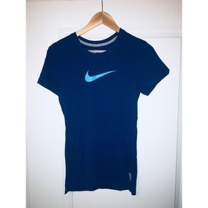 🎈Nike Tee Shirt - Blue (EUC)